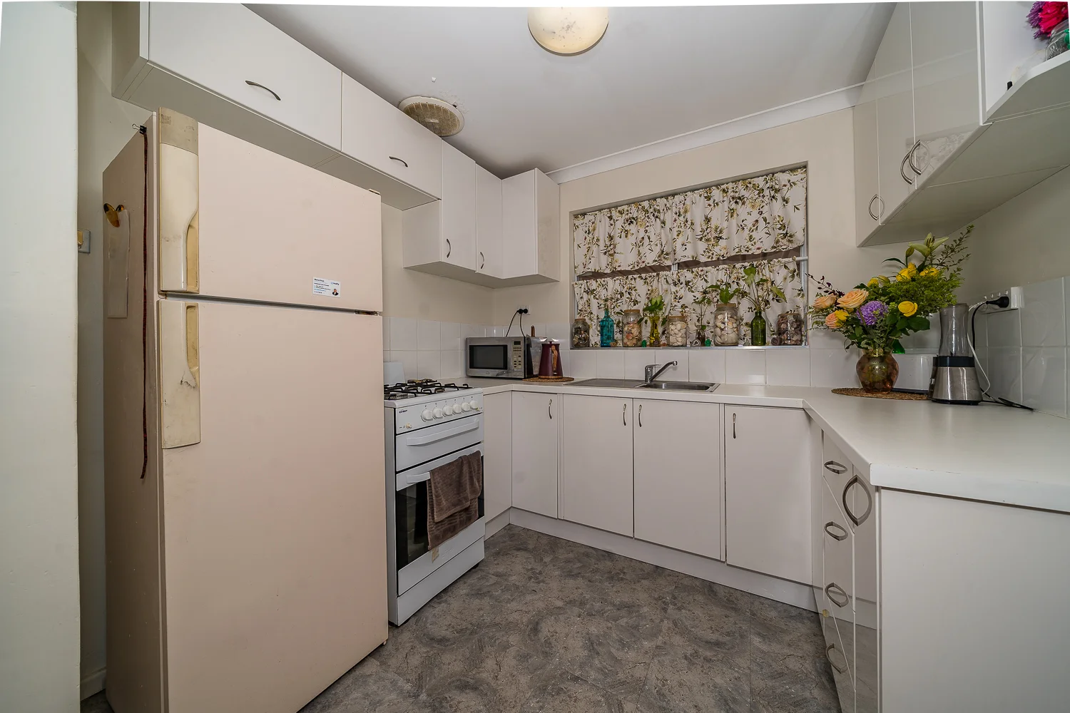 4 Sulphur Road - Image 5