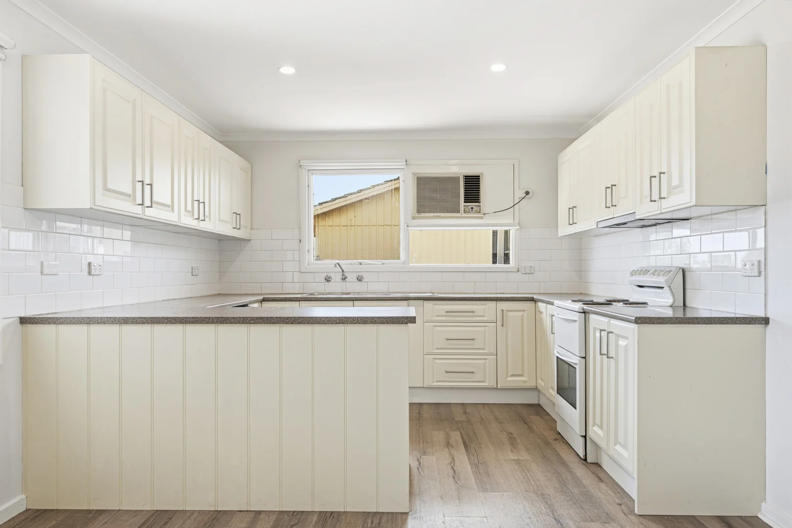 4 Thomas Street - Image 5