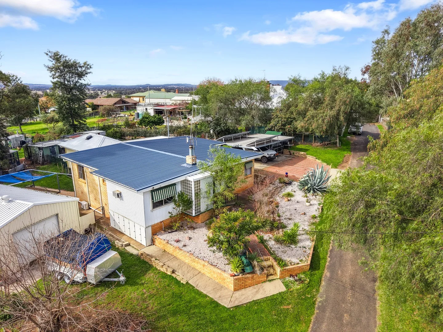 4 Wattle Lane (1/10)