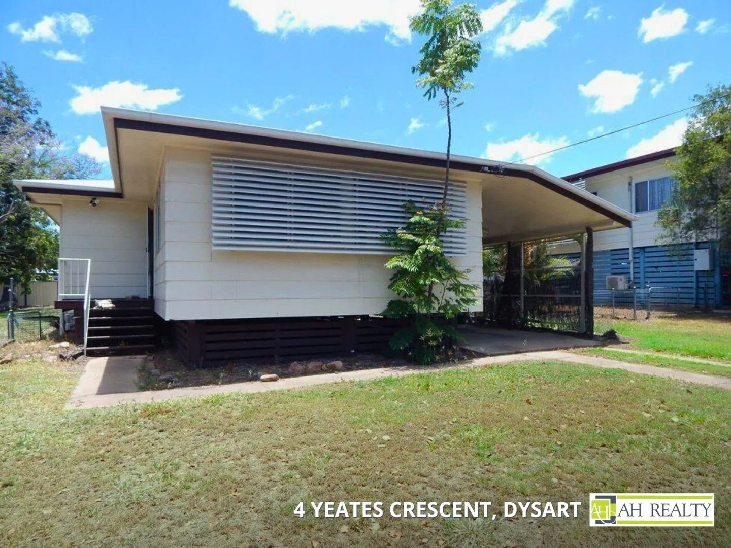 4 Yeates Crescent (1/12)