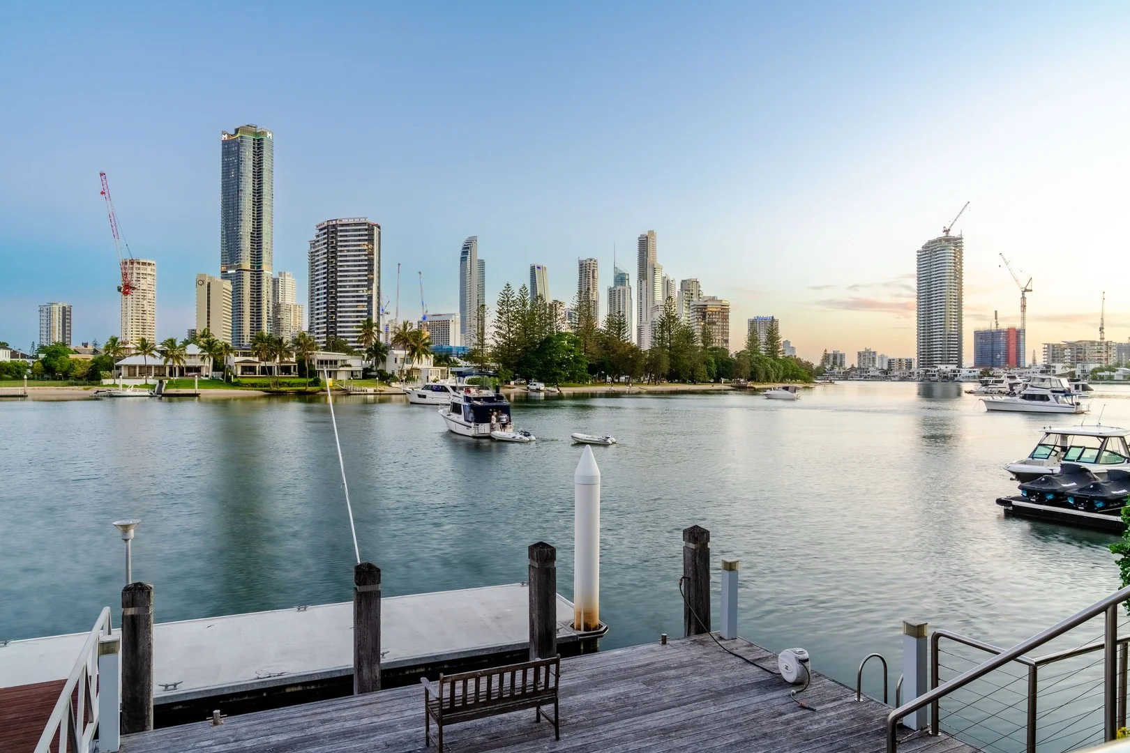 40 Admiralty Drive (1/31)