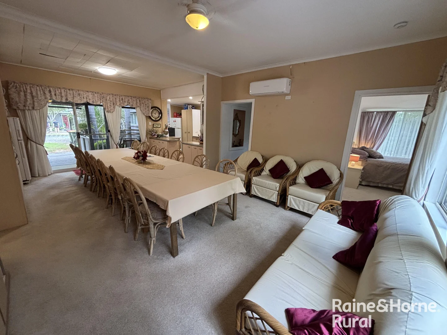 40 Amaroo drive - Image 4