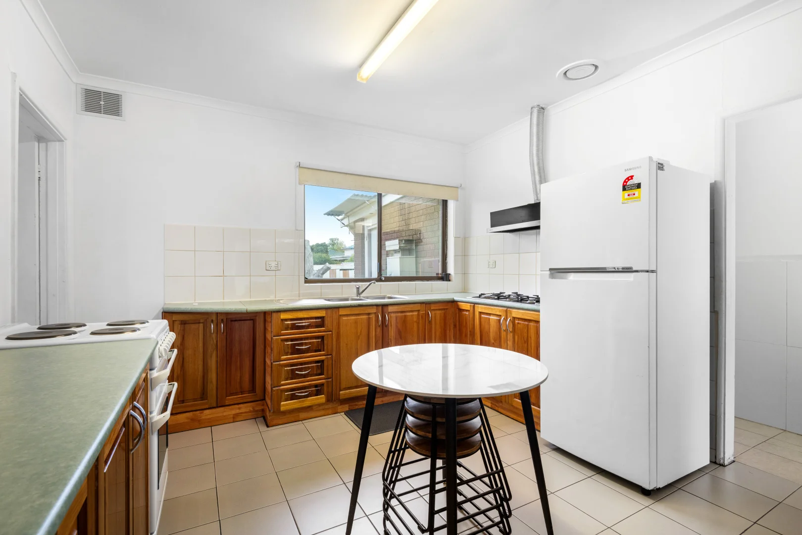40 Batman Street - Image 3