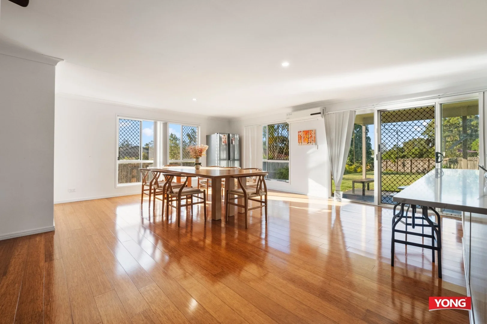 40 Gemview St (1/18)