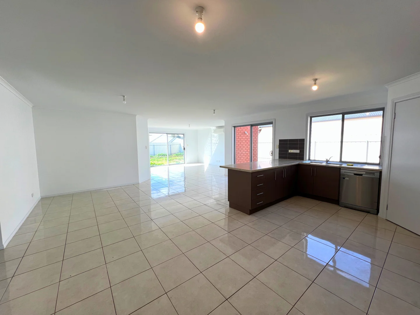 40 Gill Street - Image 4