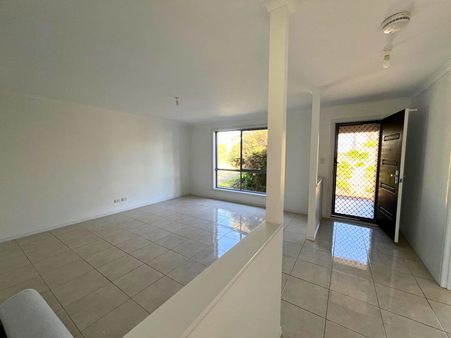 40 Gill Street - Image 2