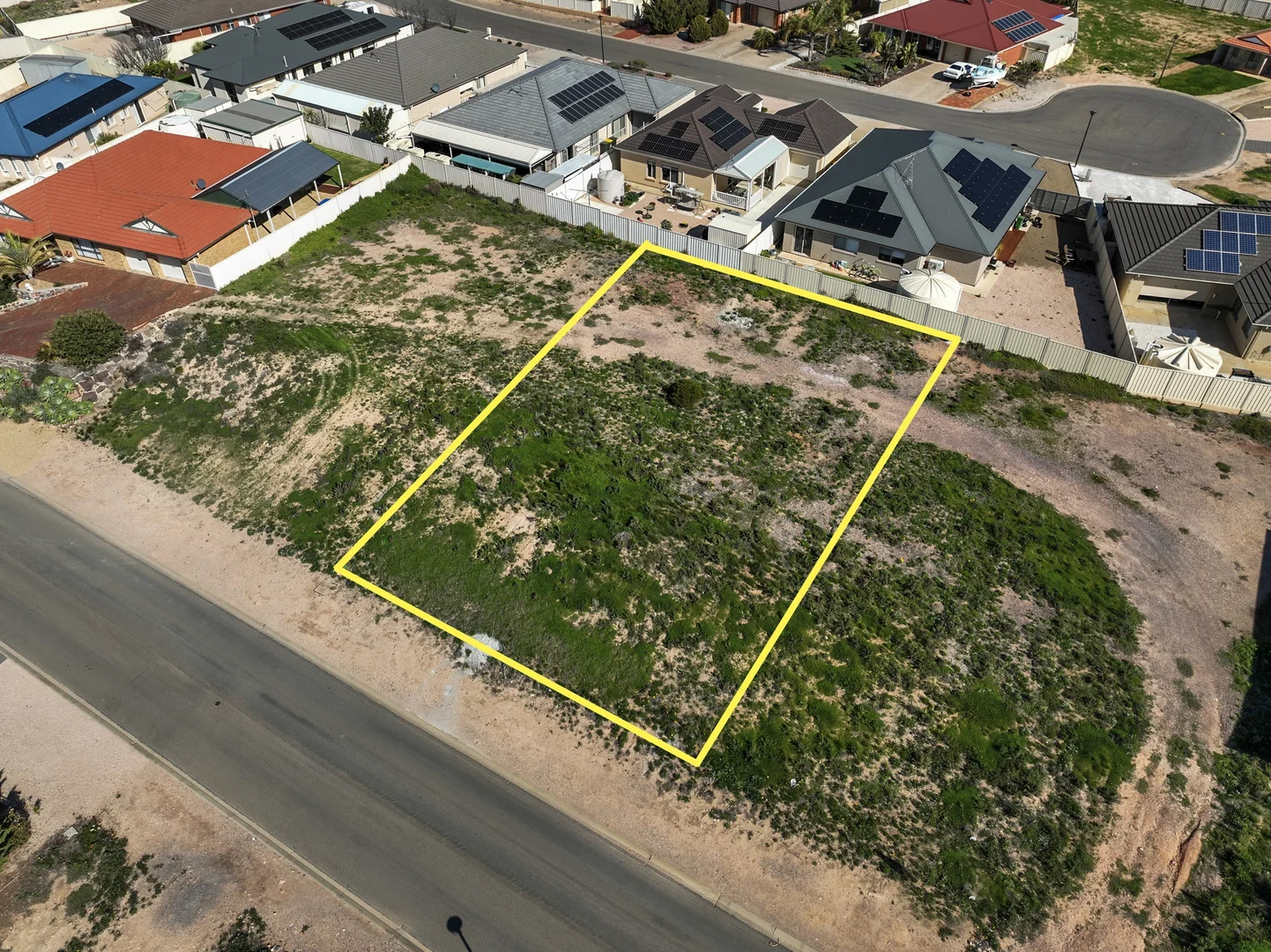 40 Gilmore Crescent - Image 4