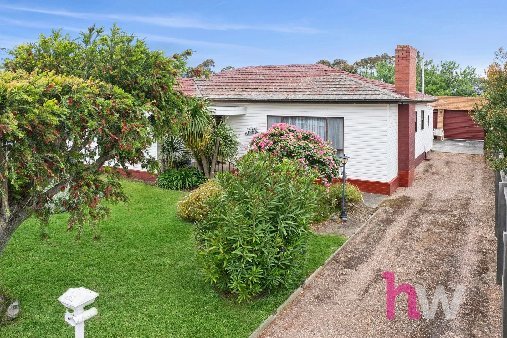 40 Nagle Drive (1/15)
