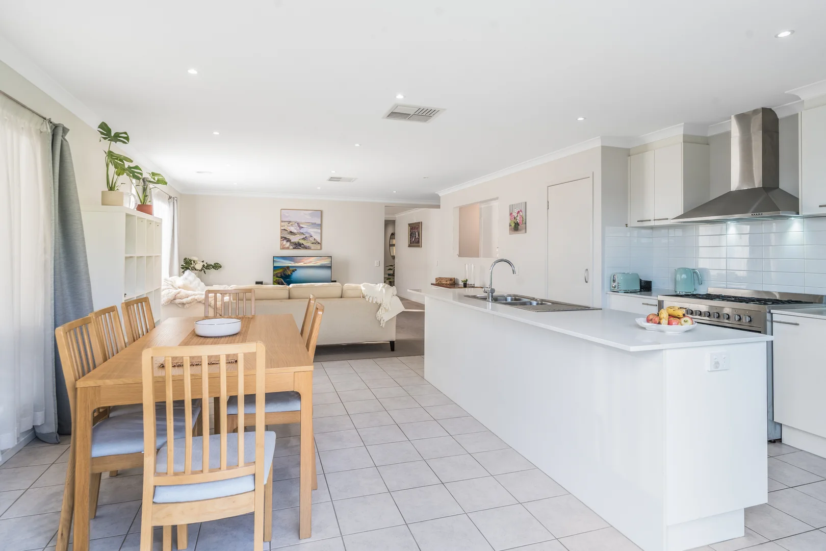 40 Stonebridge Road - Image 3