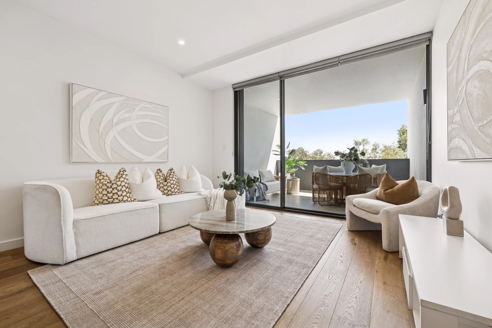 402/6 Urunga Parade (1/12)