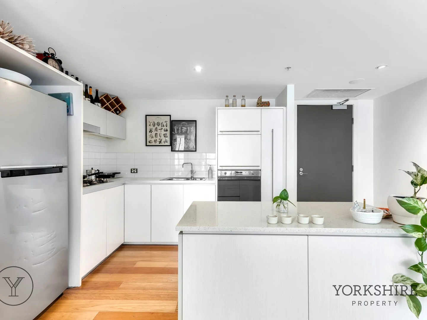 402/700 Chapel Street (1/13)