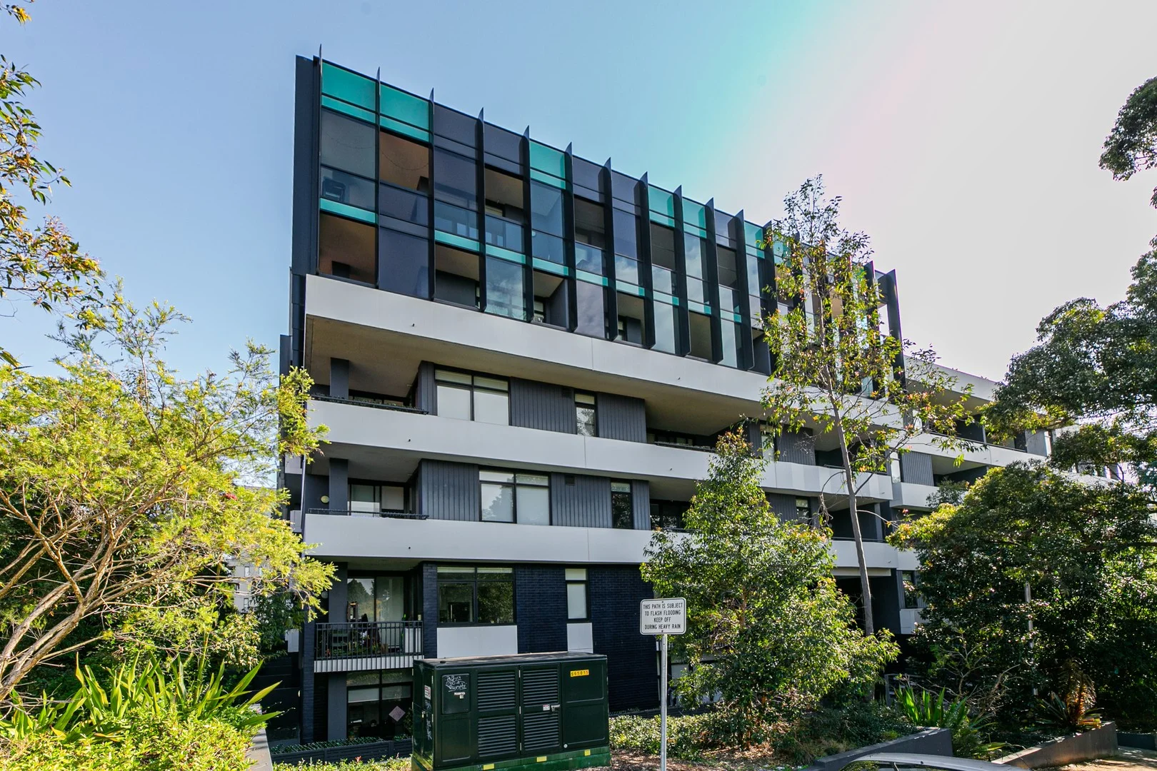 402A/37 Nancarrow Ave (1/9)