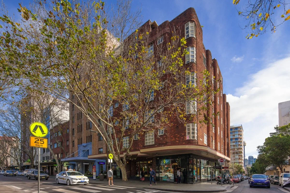 407/115 Macleay Street (1/8)