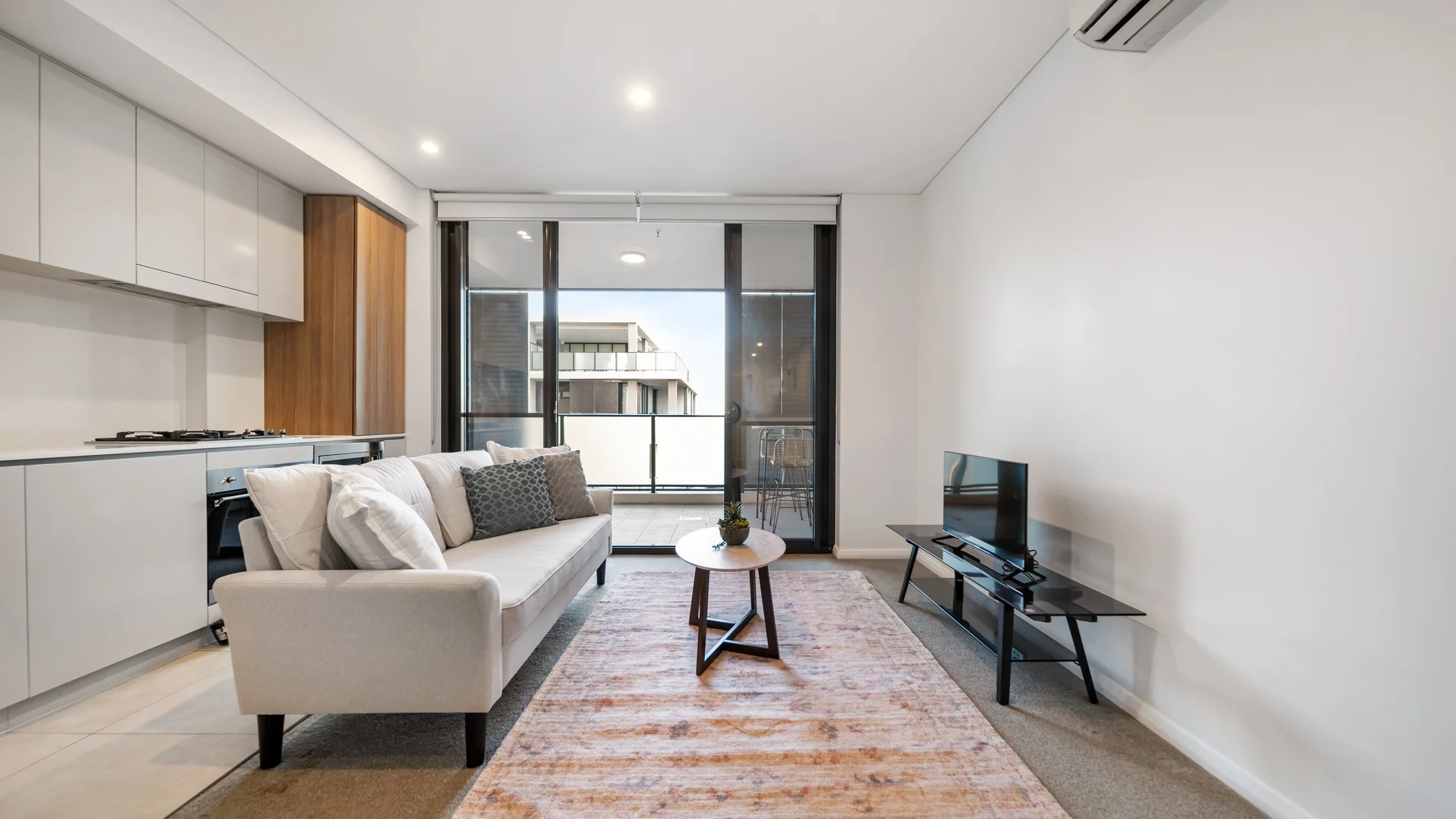 407/118 Princes Highway (1/7)