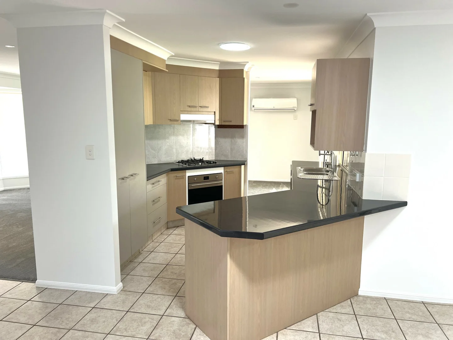 41 Cowie Drive - Image 5