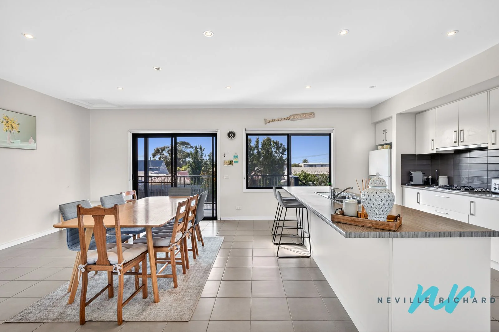 411 Hood Road - Image 3