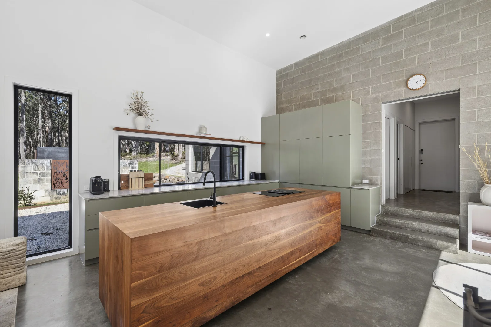 4110 Midland Highway - Image 4