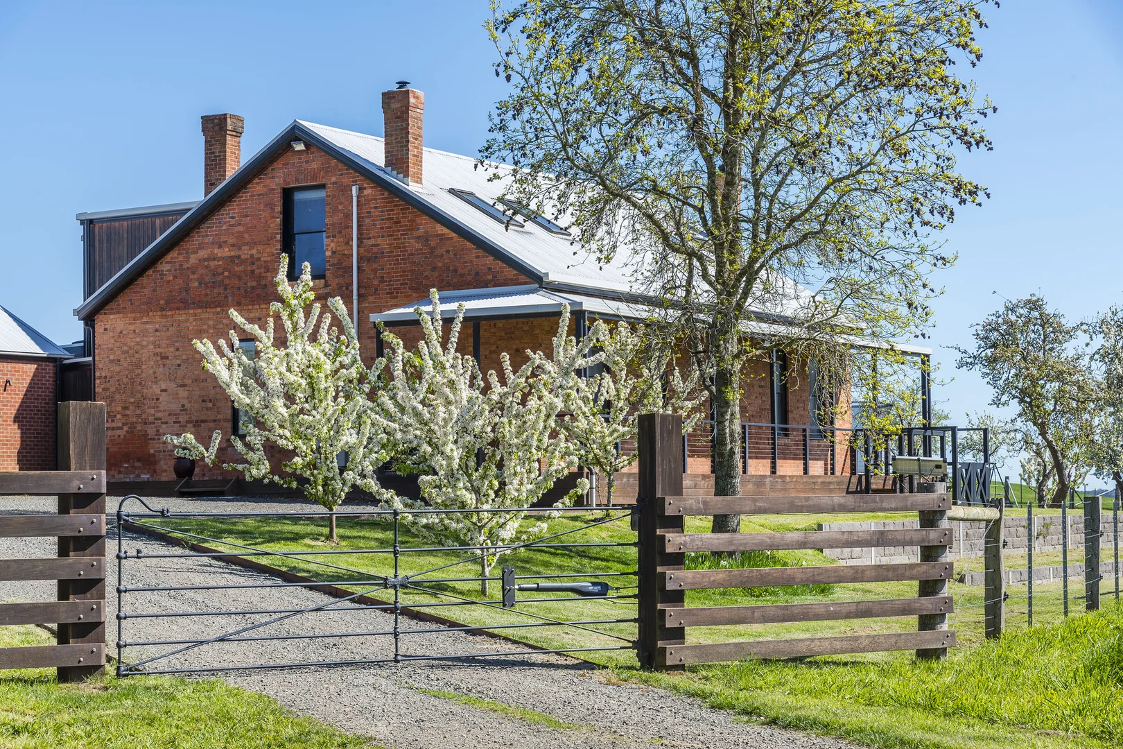 413 Kyneton-Trentham Road - Image 3