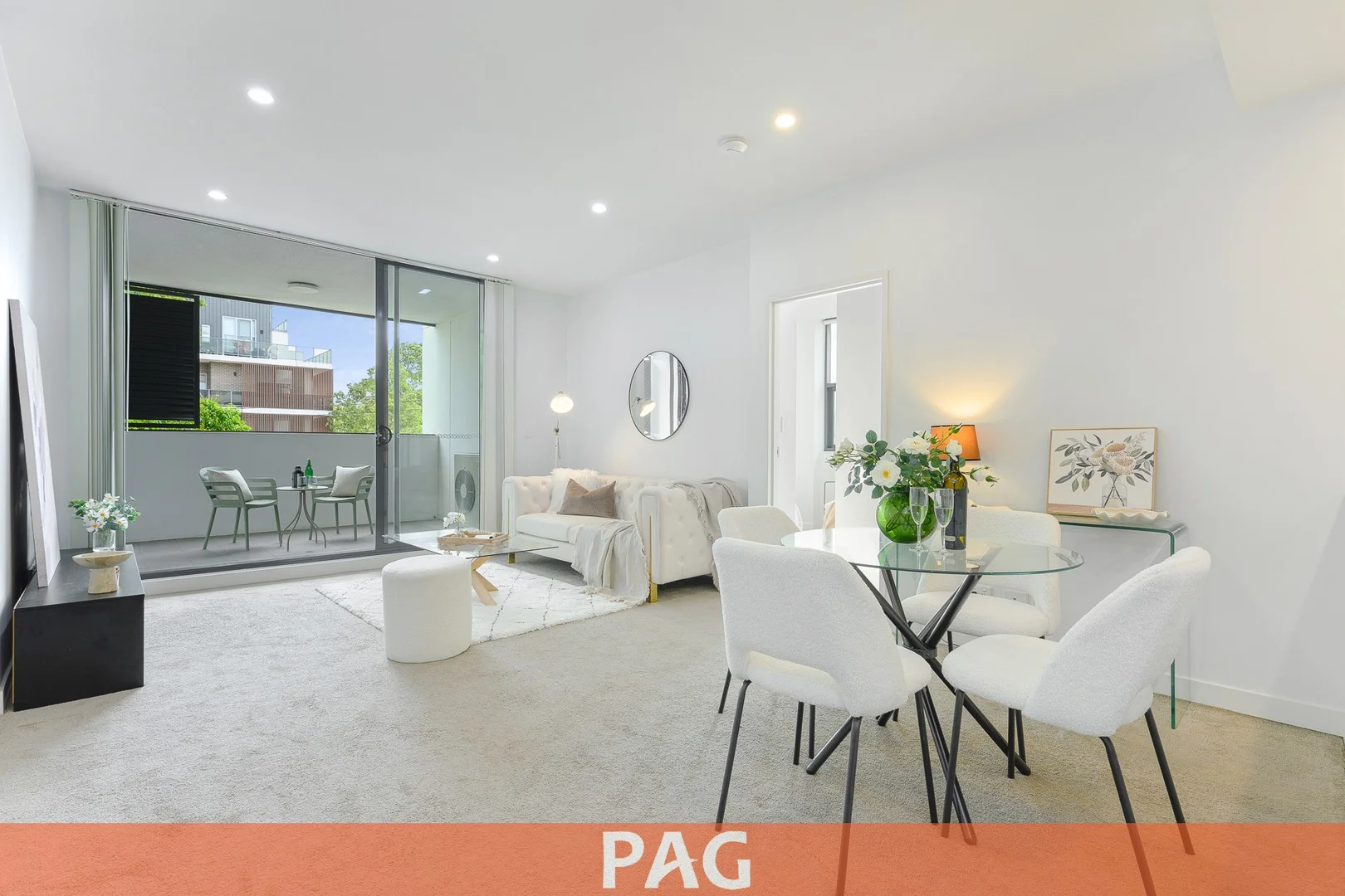 418/19 Epping Road (1/18)