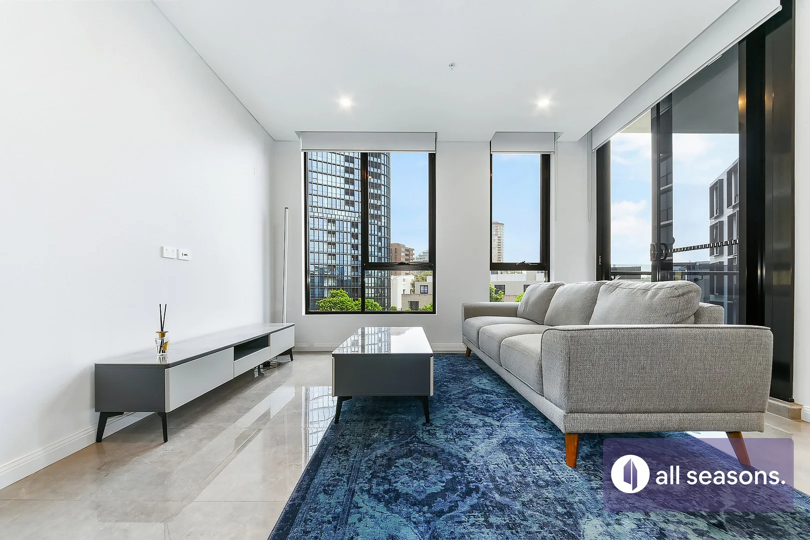 419/7 Joynton Avenue (1/13)