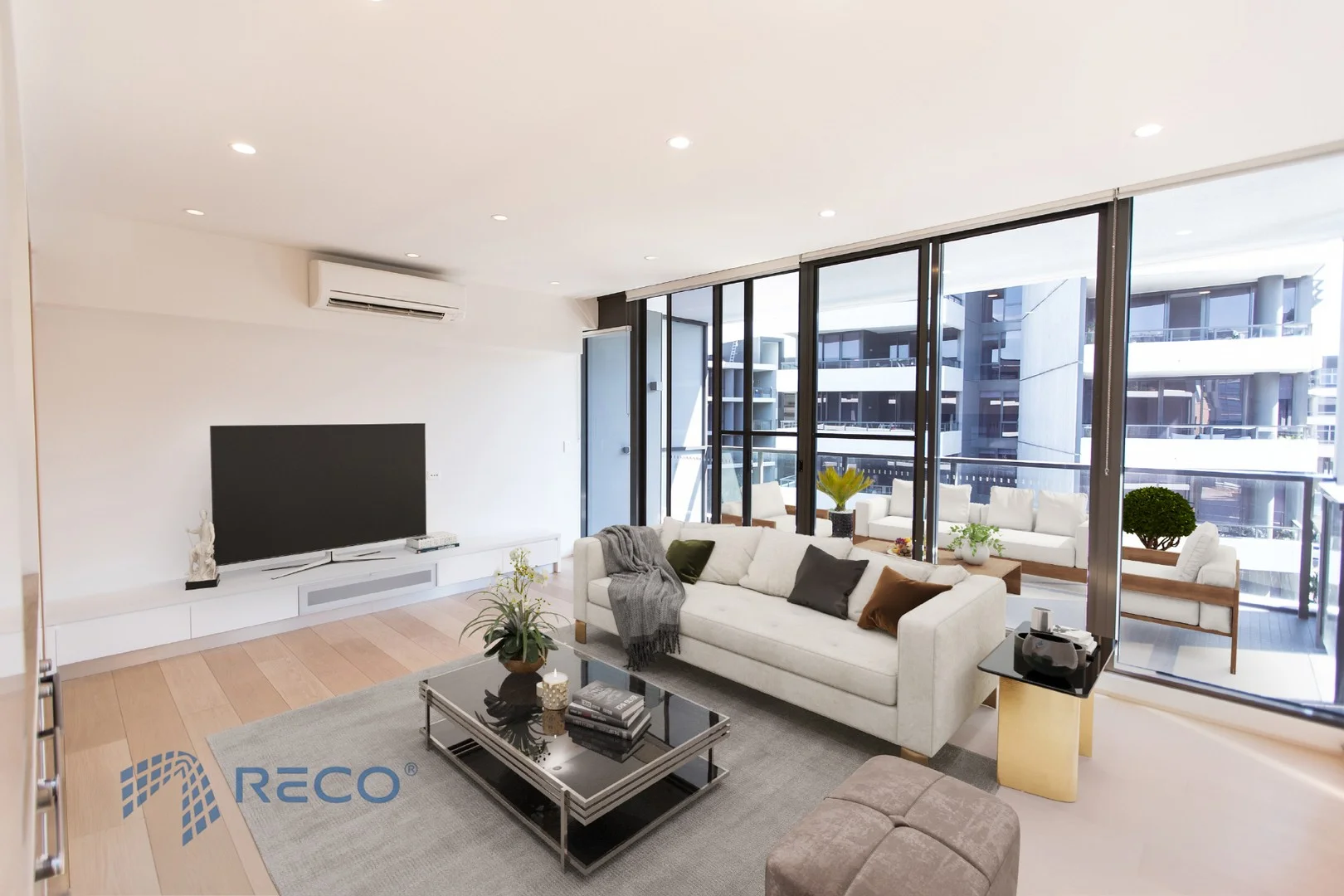 419/850 Bourke Street (1/13)