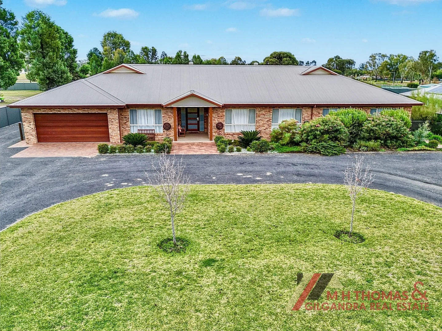 42 Farrar Street (1/32)