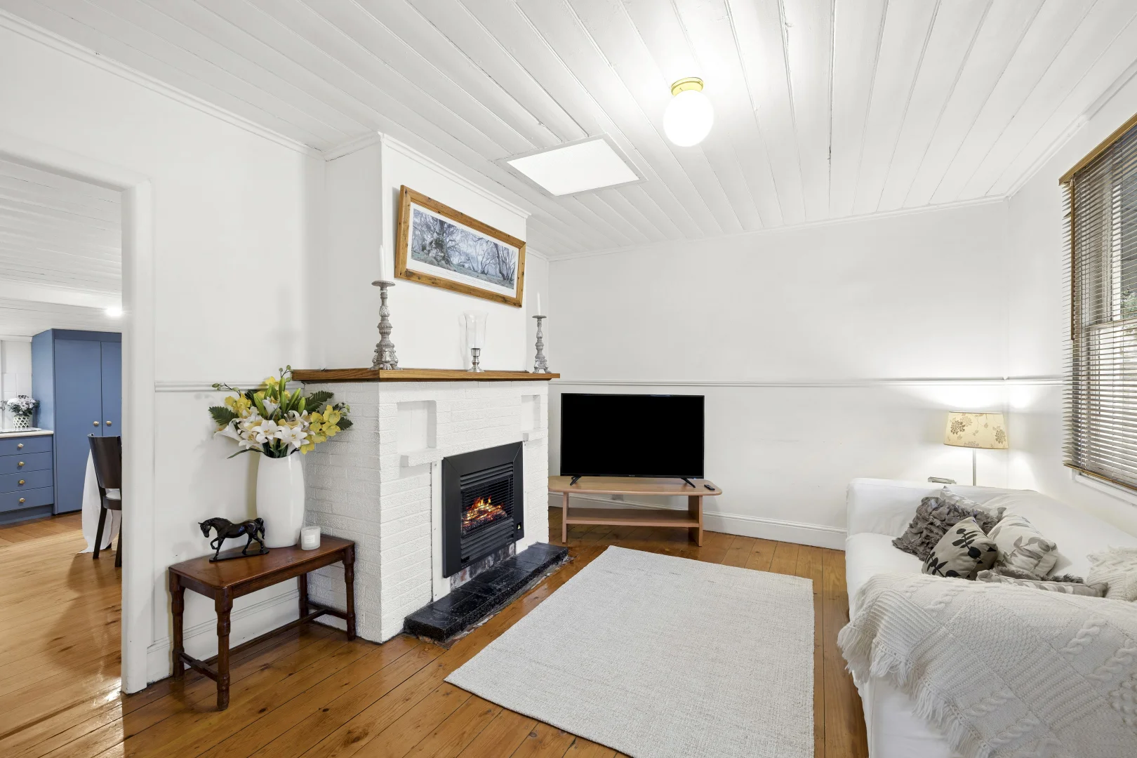 42 Hutton Street - Image 2