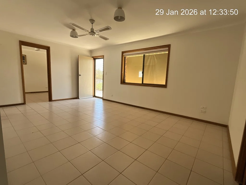 42 Monmouth Street - Image 5