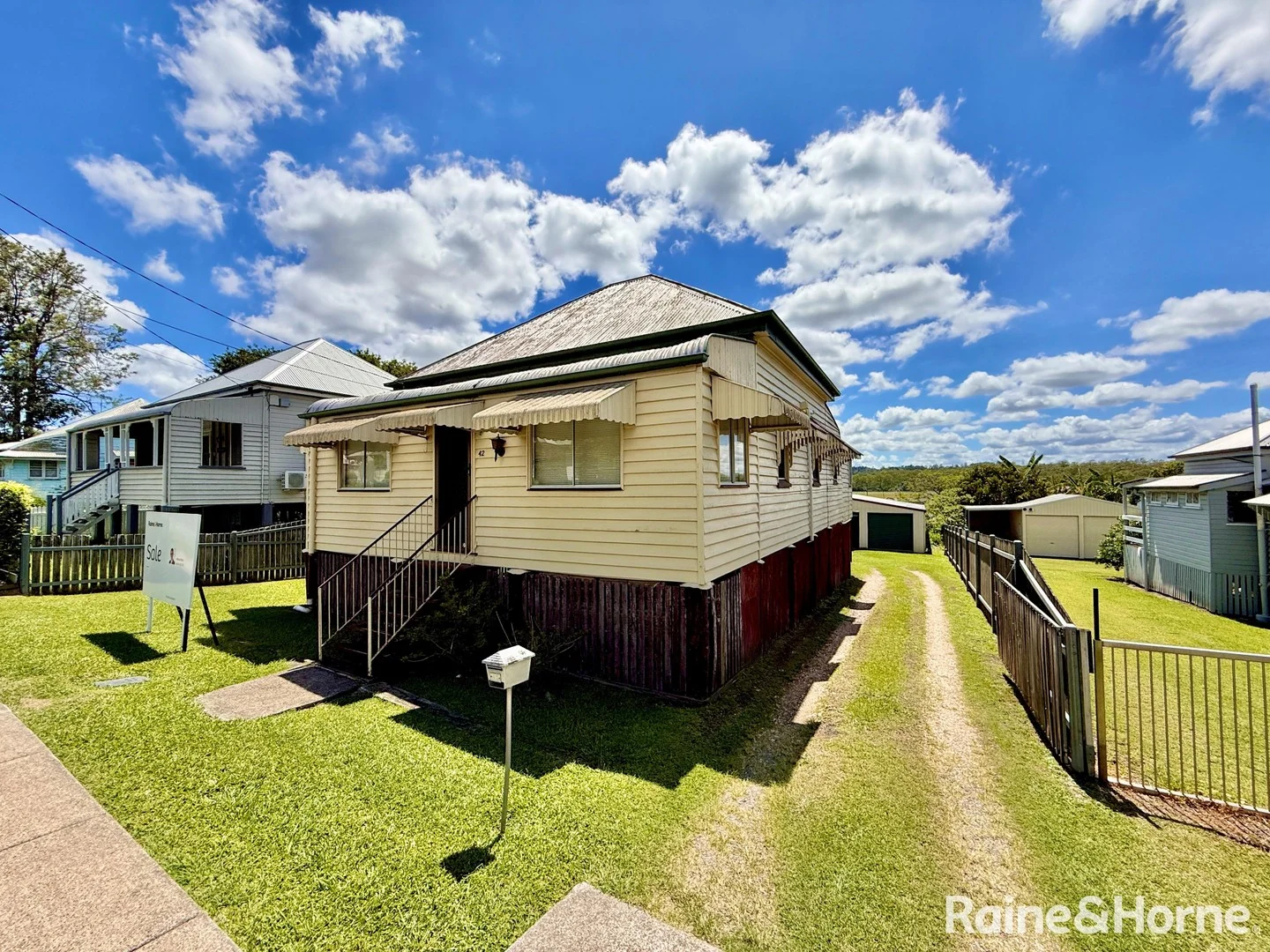 42 Stafford Street (1/9)