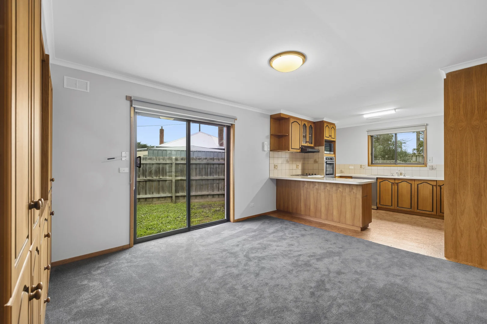 42 Talbot Road - Image 3
