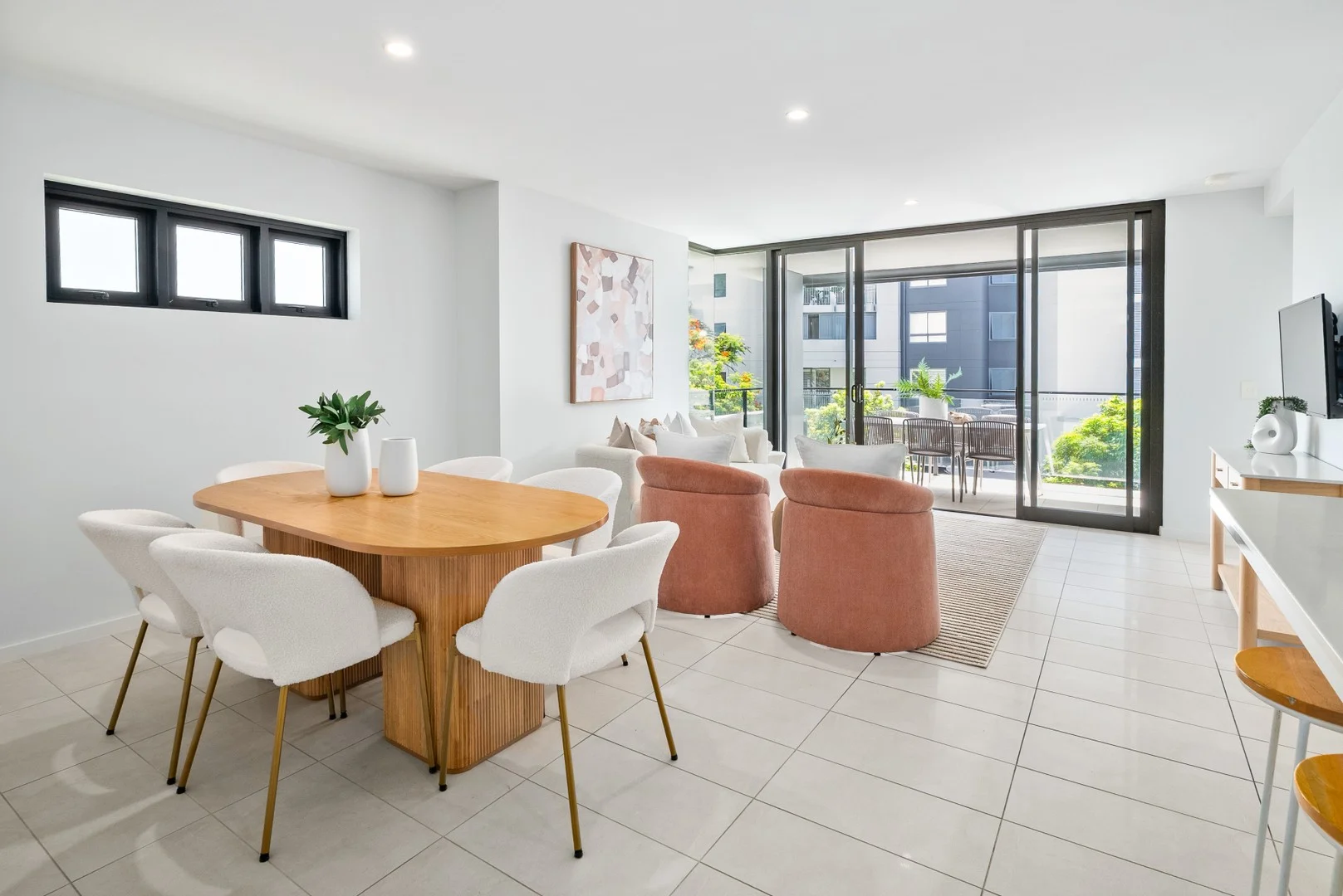 4202/15 Anderson Street (1/31)