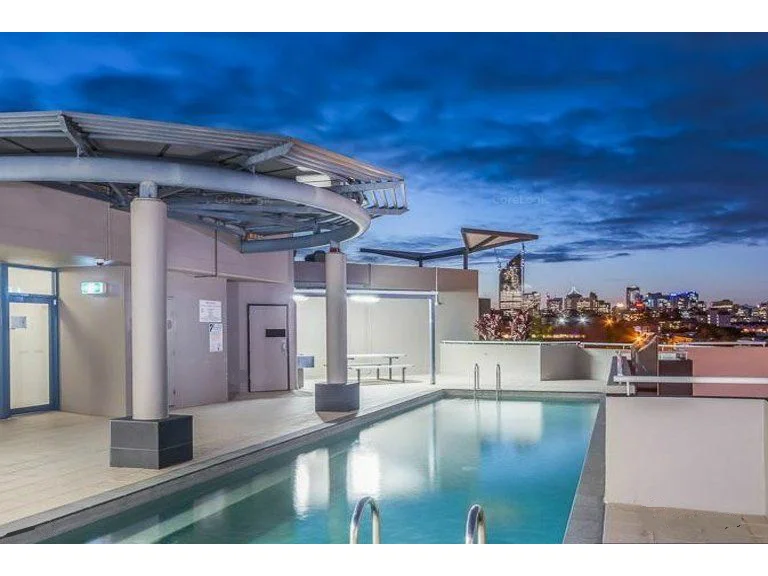 425/803 Stanley Street (1/28)