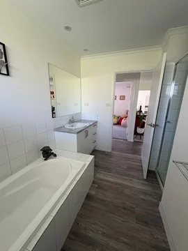 43-45 Hood Street - Image 4