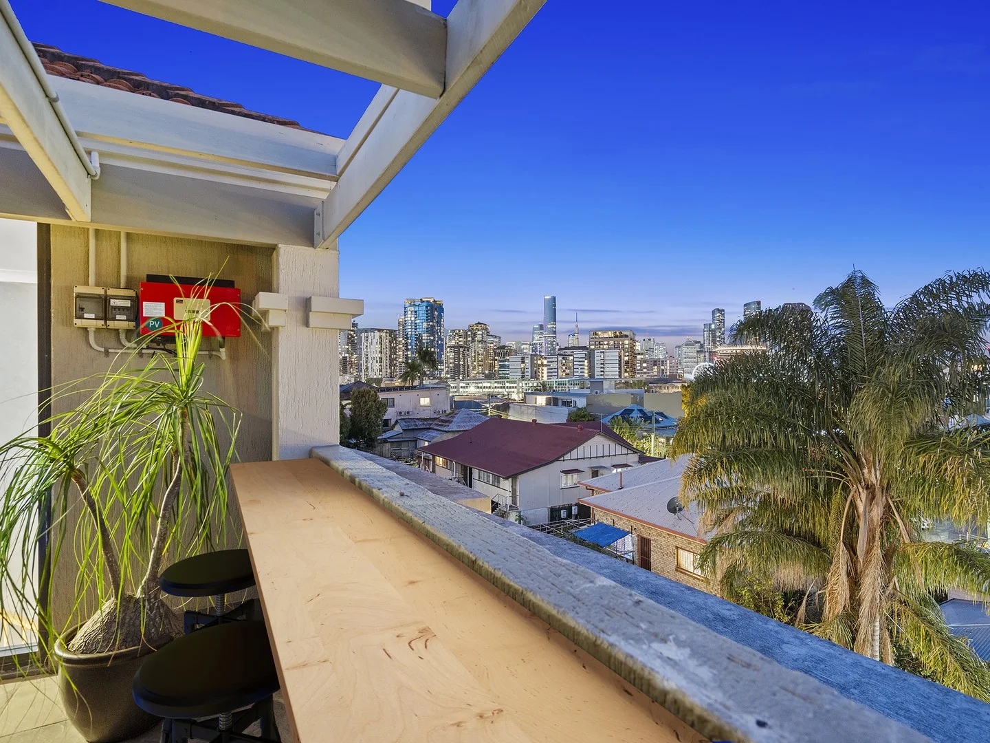 43/60 Vulture Street (1/27)