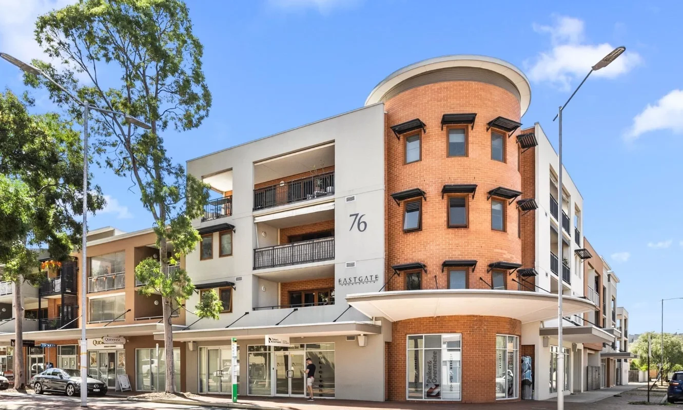 43/76 Newcastle Street (1/27)