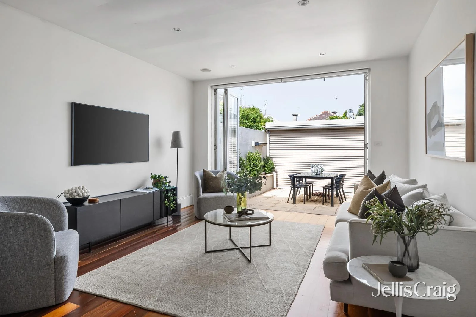 43 Westbank Terrace (1/1)