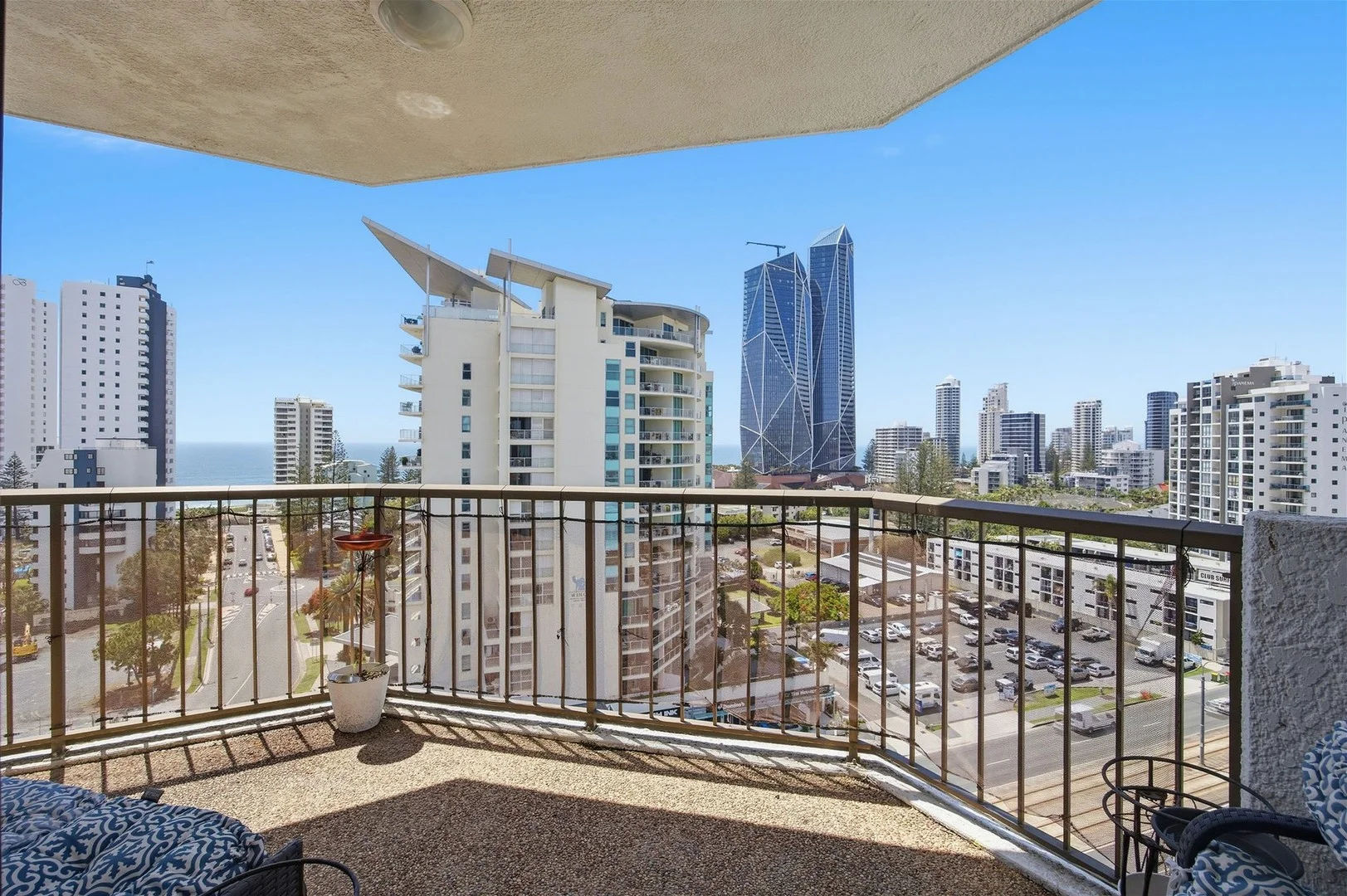 44/2916 Gold Coast Highway (1/9)