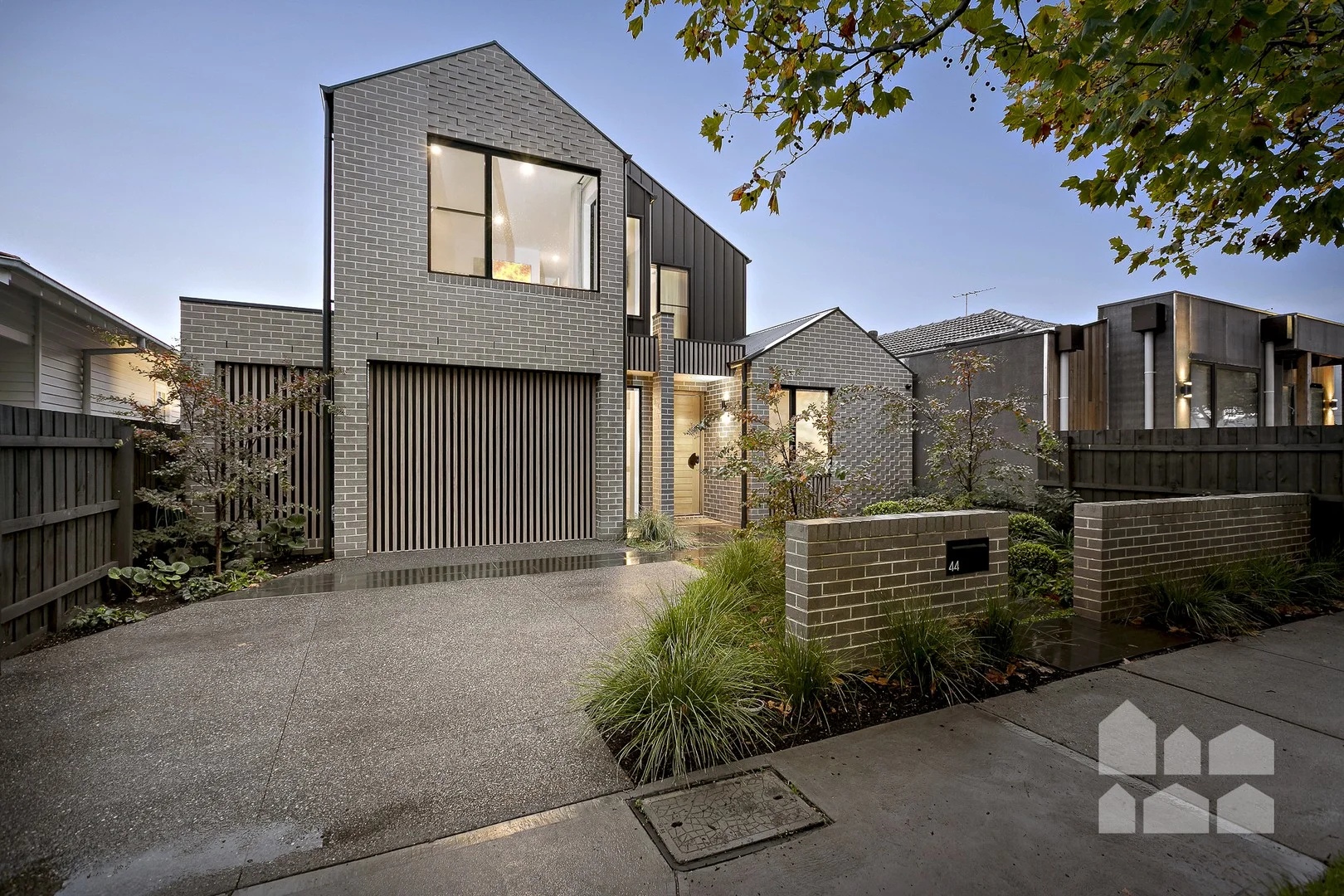 44 Bayview Road (1/18)