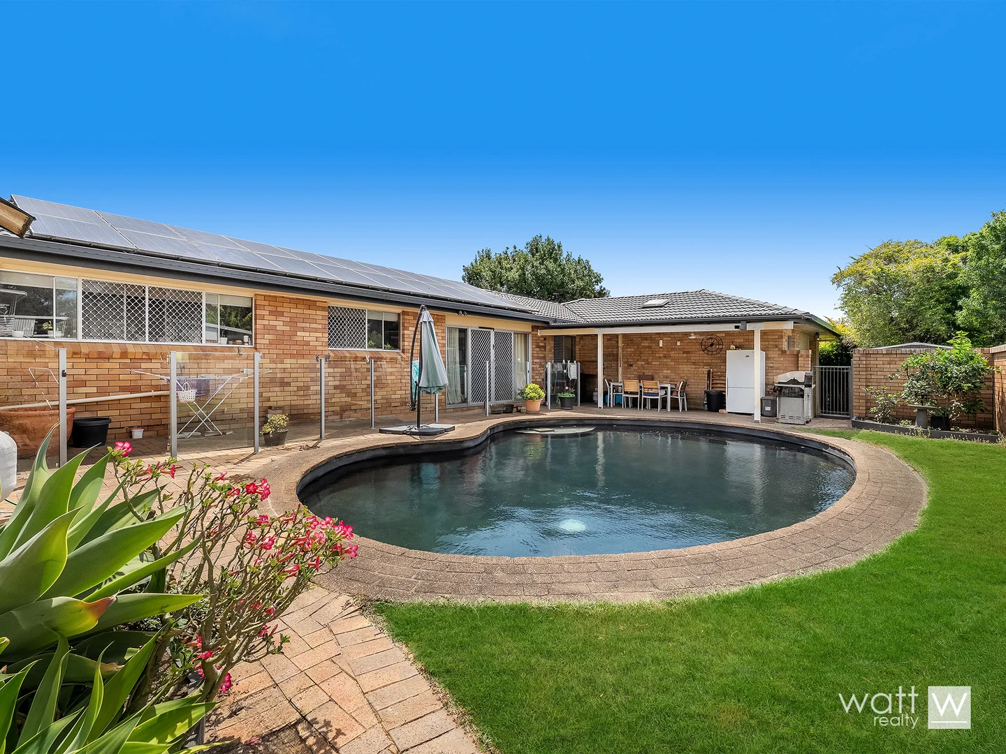 44 Boondall Street (1/1)