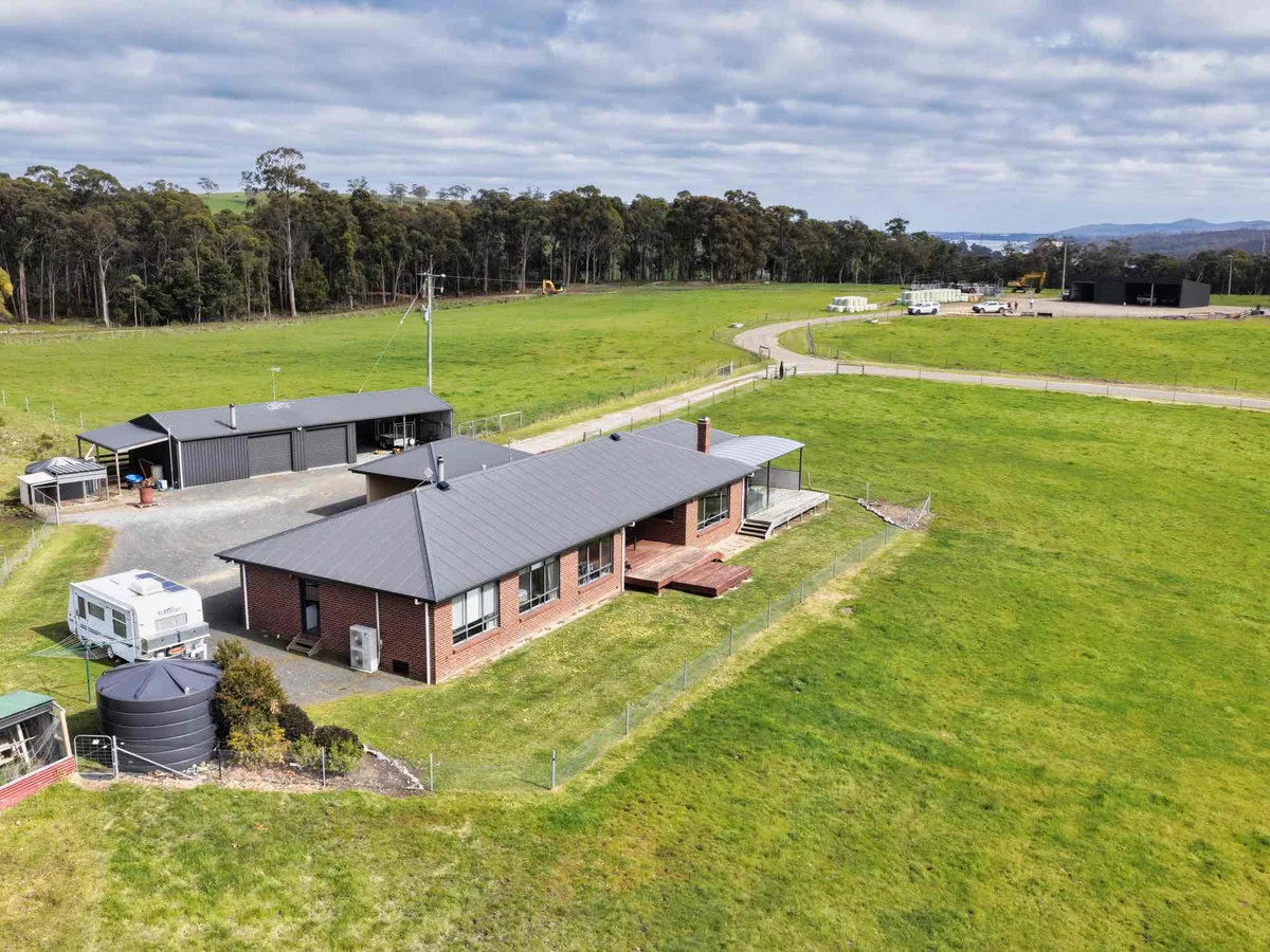 44 East Arm Road - Image 4