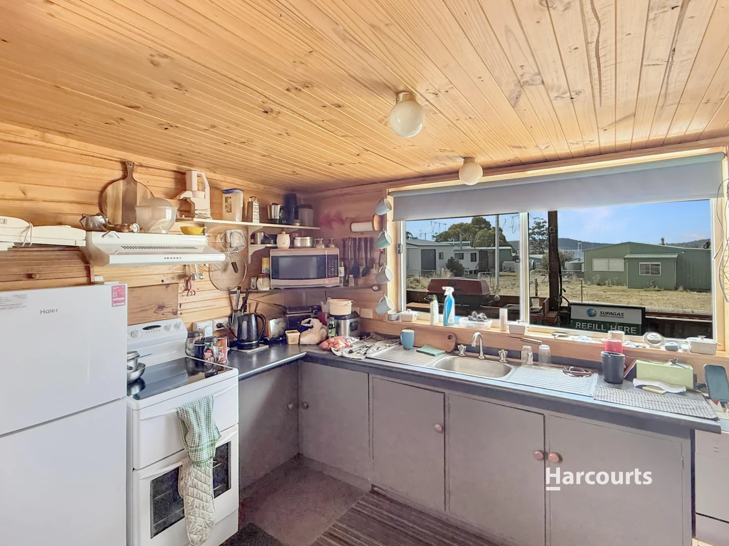 44 Flintstone Drive - Image 3