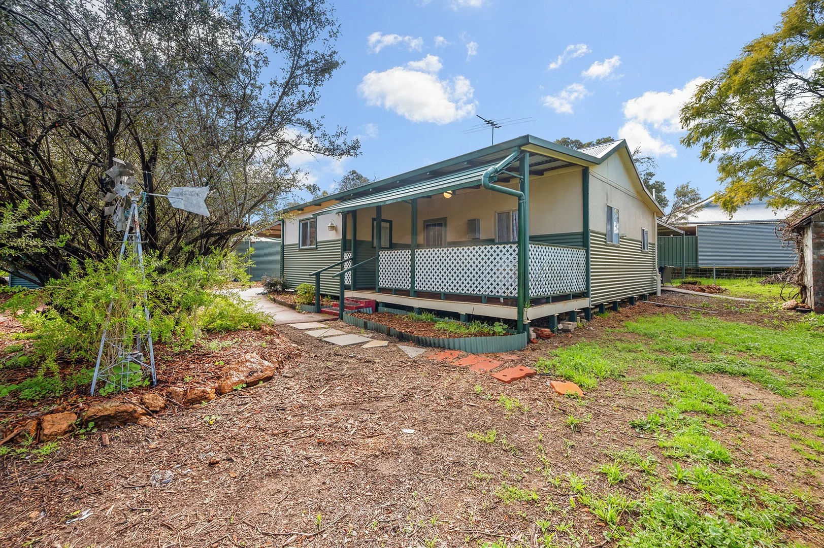 440 Bunning Road (1/20)