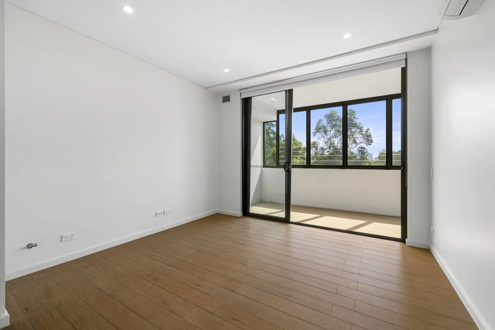 440A/64 River Road (1/11)