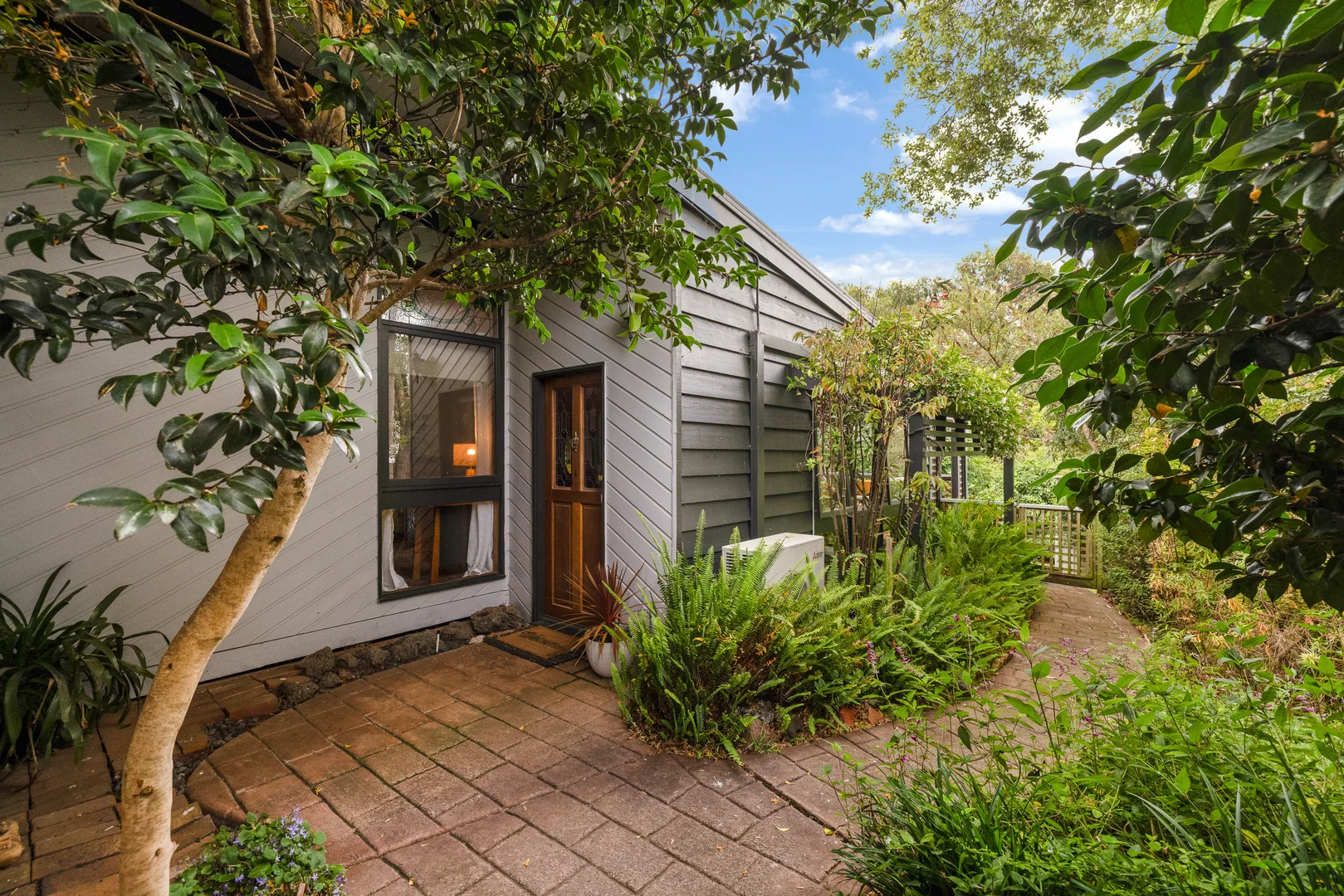 45 Anchorage Road (1/17)
