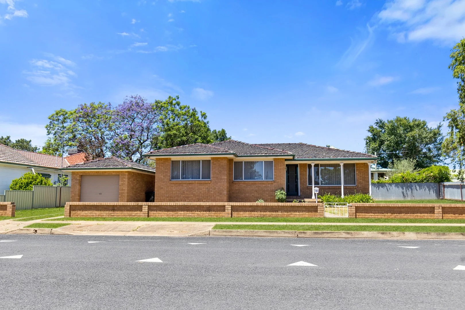 45 BAYLY STREET (1/12)