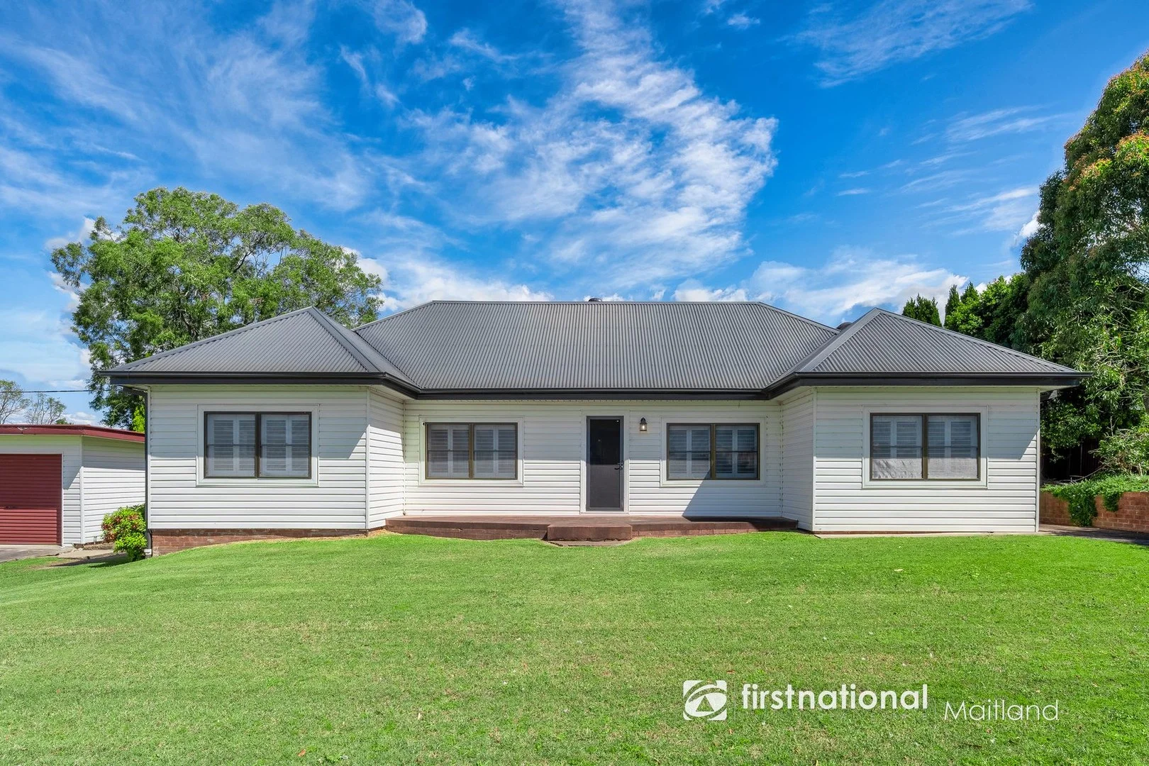 45 Largs Avenue (1/1)