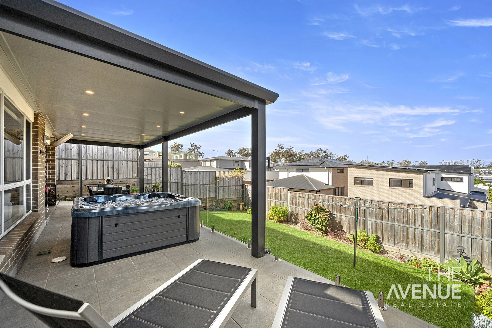 45 Whipper Street (1/24)