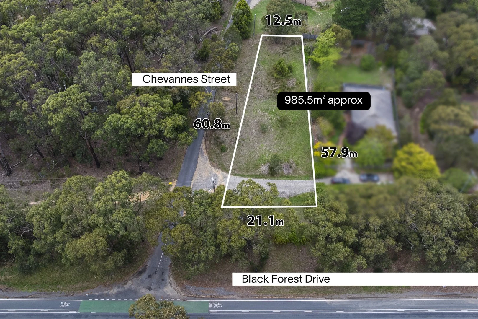 450 Black Forest Drive (1/6)