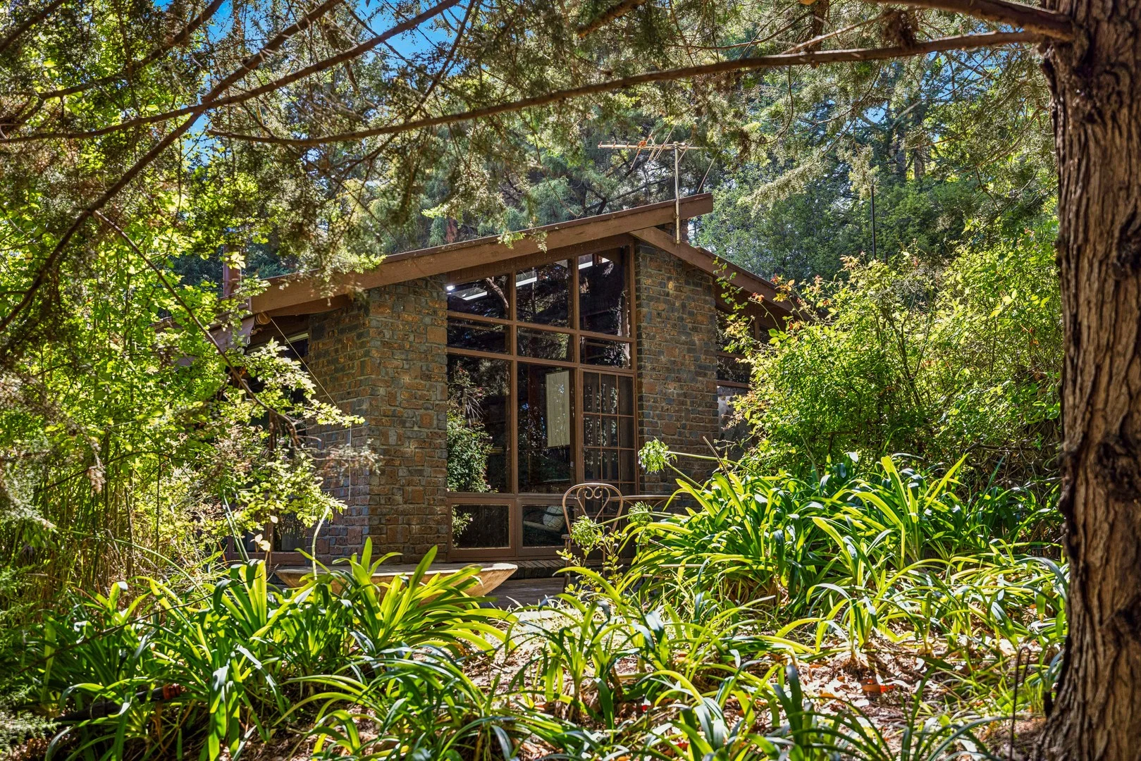 454 River Road (1/33)