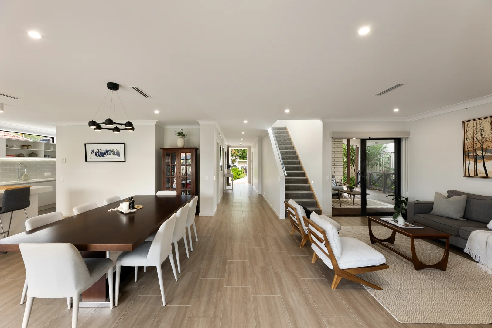 47 Ogden Street (1/25)